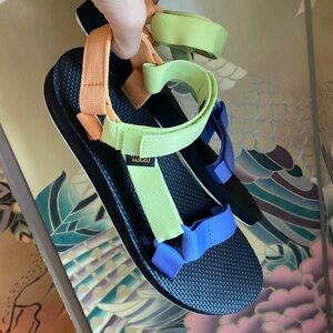 Women’s Teva neon Velcro sandals blue orange lime sz 8